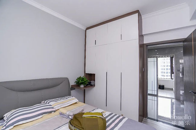 180㎡新中式四居室,在繁華都市中打造的閑情淡雅的樂居